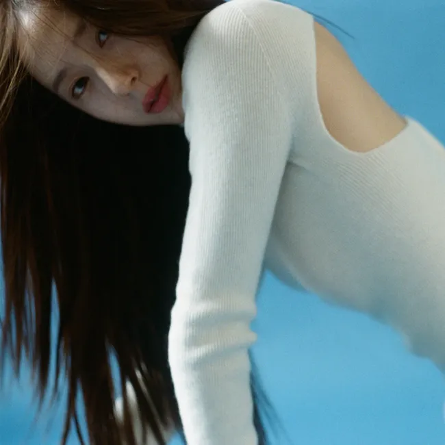 KRYSTAL – Solitary KRYSTAL – Solitary
