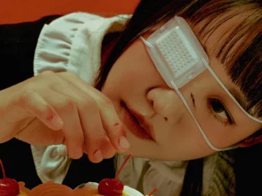 Younha – YOUNHA 1st REMAKE ALBUM ‘SUB CHARACTER’