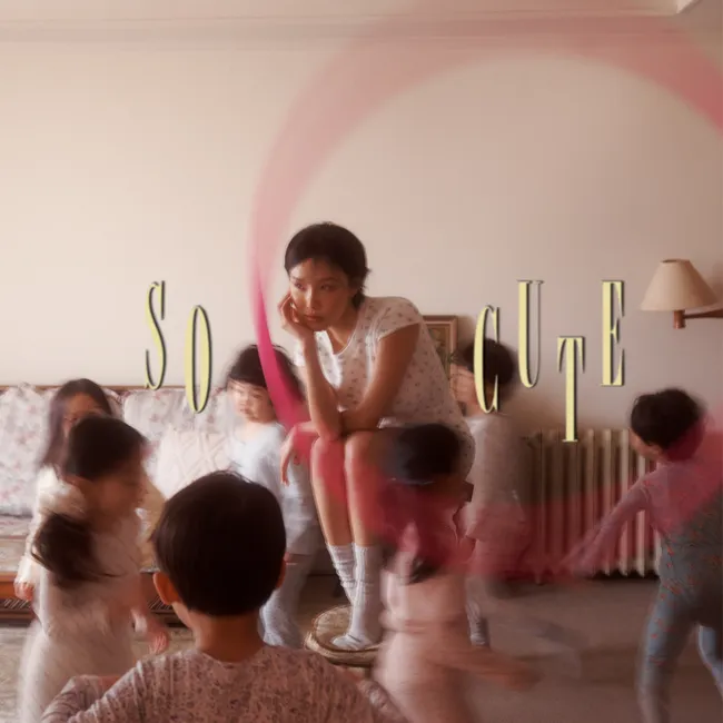 HWASA – So Cute HWASA – So Cute