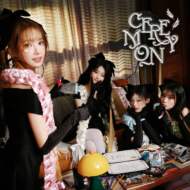 QWER – 4th Mini Album ‘CEREMONY’