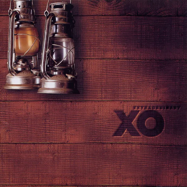 XO – XO(eXtra Ordinary)
