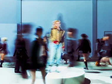 ILHOON – Devil Can Wait