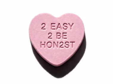 Lee Hi – 2 EASY 2 BE HON2ST