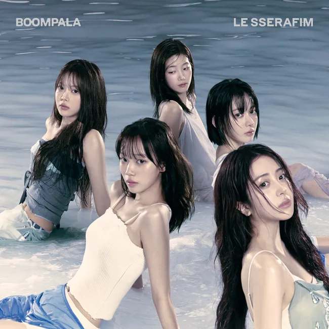 LE SSERAFIM – BOOMPALA (LE SSERAFIM Package) LE SSERAFIM – BOOMPALA (LE SSERAFIM Package)