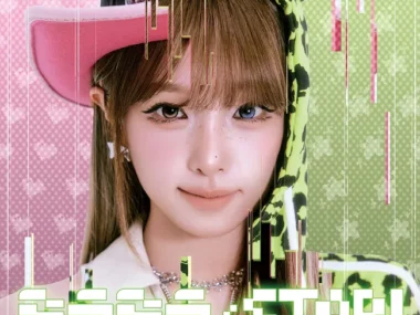 YENA – Mirror Mirror / STAR! (feat. Hatsune Miku)